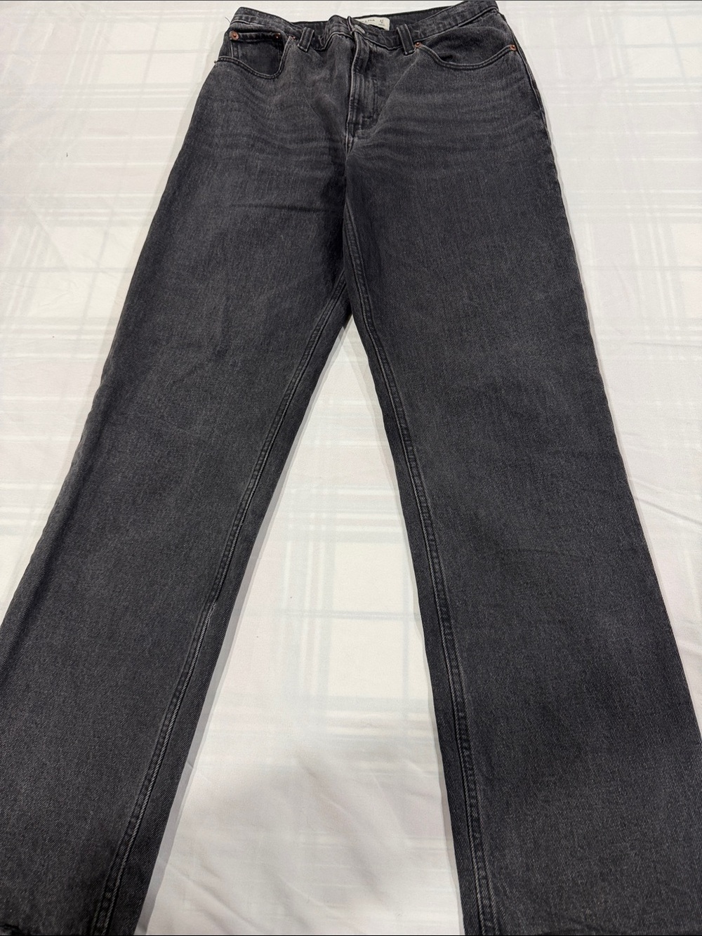 Abercrombie & Fitch Straight-Leg Jeans in Washed Black